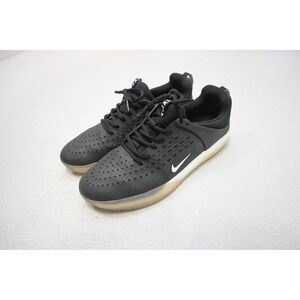 Nike SB Nyjah Free 2 Mens 10.5 Black White DJ6130-002 Excellent Skate Shoes